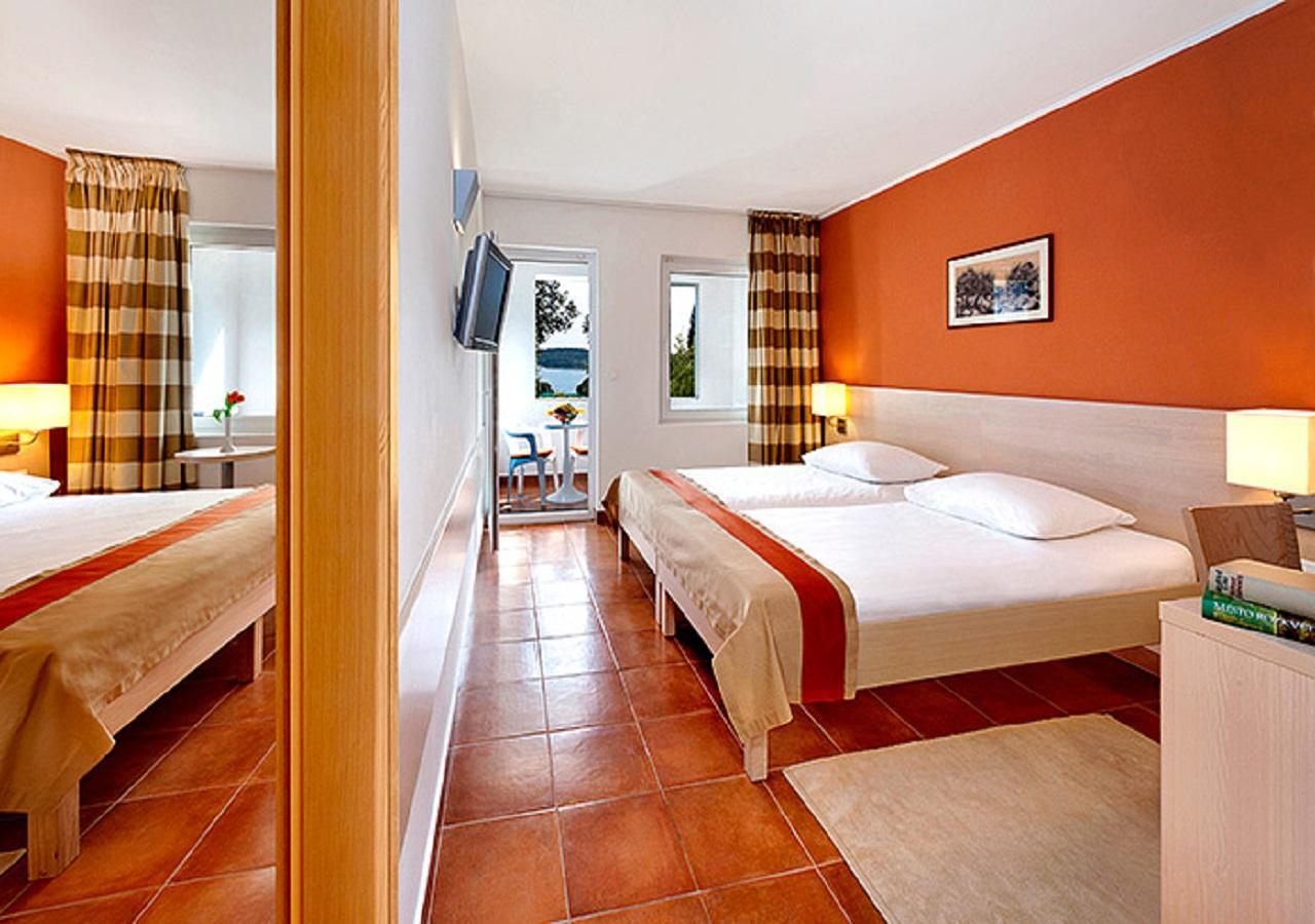 Valamar Tamaris Resort Tar-Vabriga Екстериор снимка