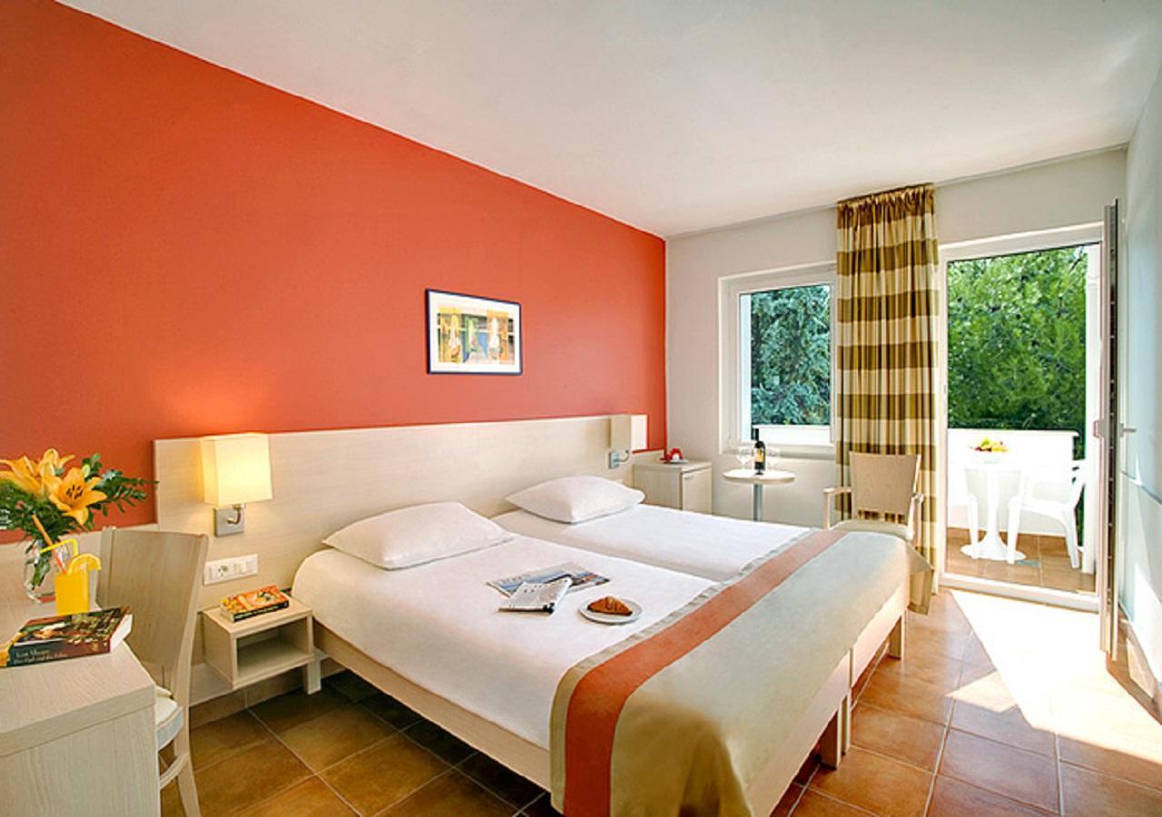 Valamar Tamaris Resort Tar-Vabriga Екстериор снимка
